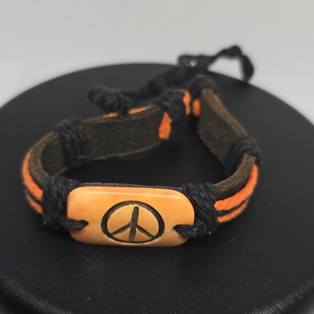 Peace bracelet orange brown adjustable